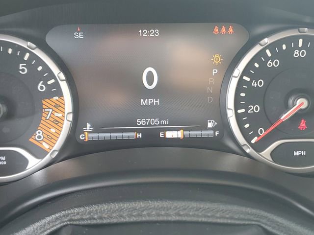 Used 2019 Jeep Renegade Trailhawk image 25