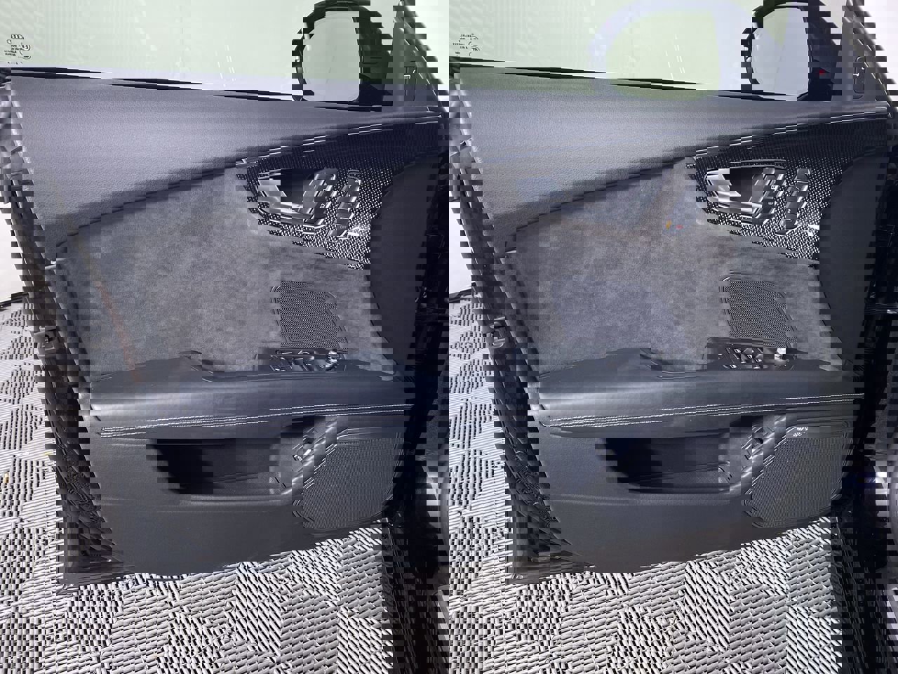 Used 2017 Audi S7 Premium Plus w/ S7 Sport Package image 13