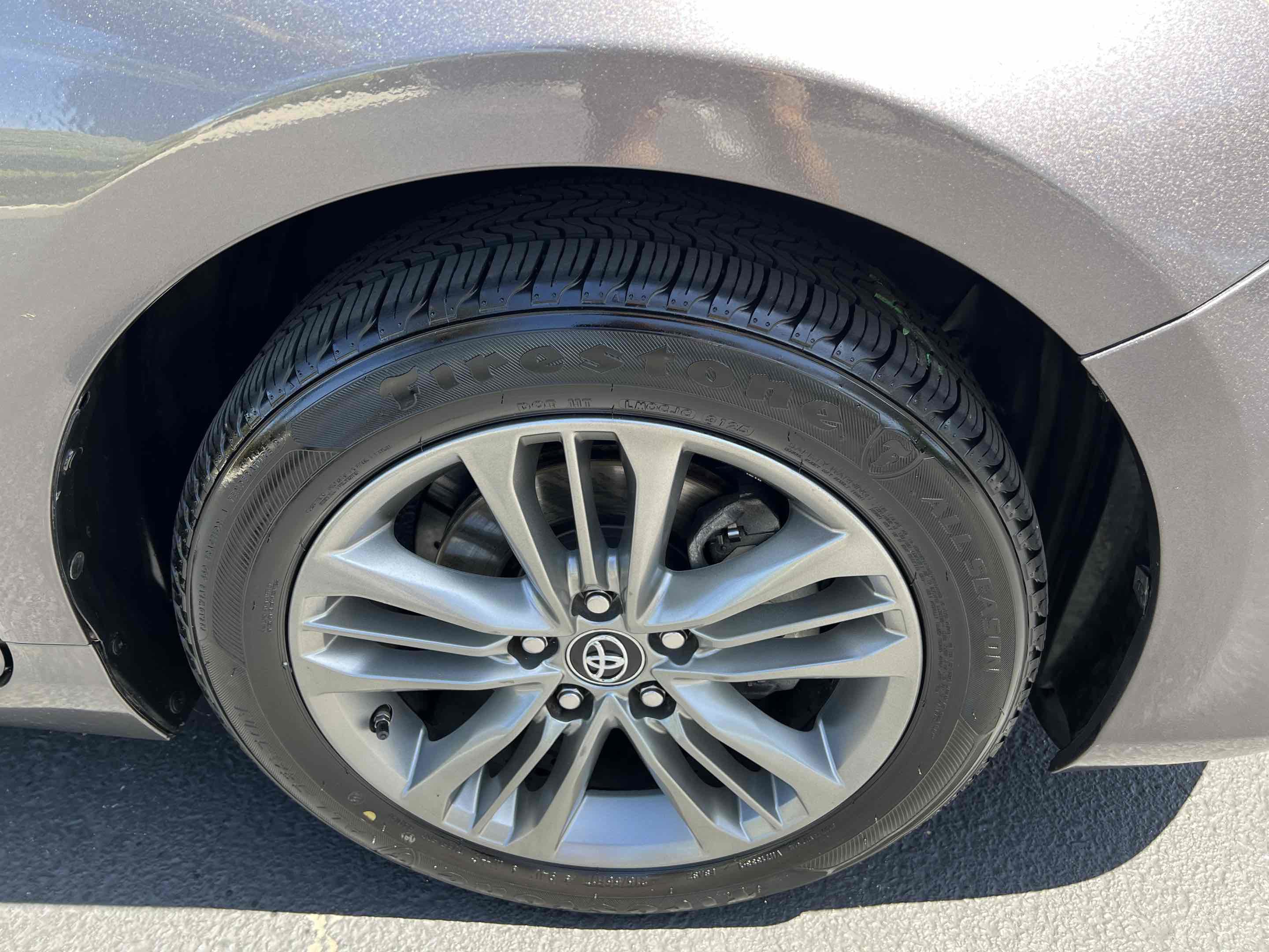 Used 2017 Toyota Camry SE w/ Moonroof Package FWD image 73