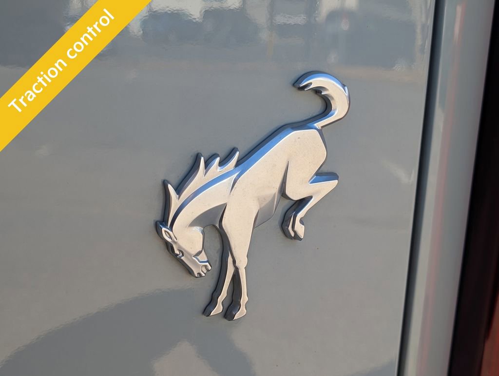 Used 2023 Ford Bronco Black Diamond image 13