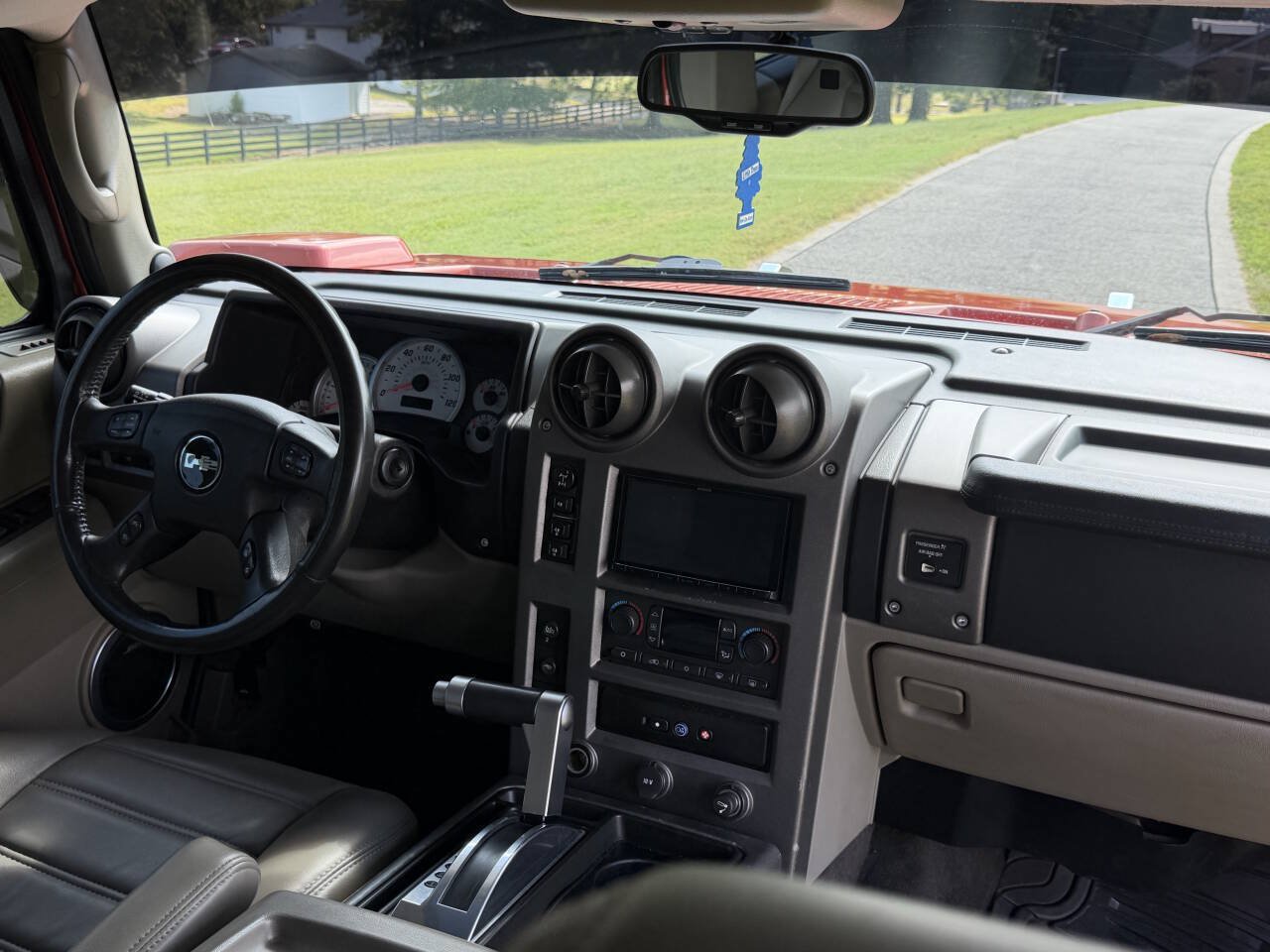 Used 2004 HUMMER H2 w/ Preferred Equipment Group AWD/4WD image 65