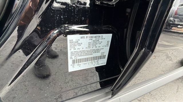 New 2025 Ford Maverick XLT image 33