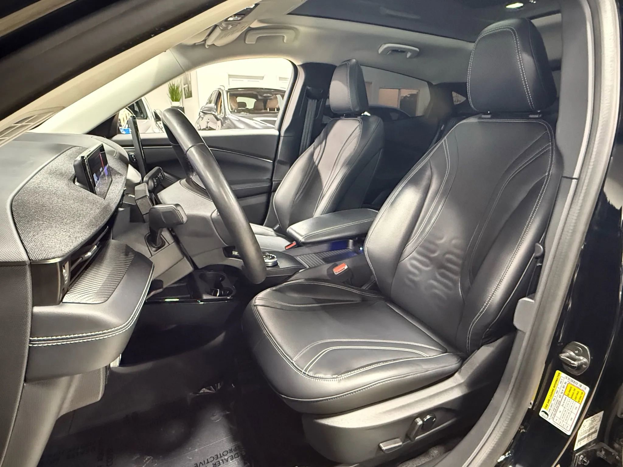 Used 2022 Ford Mustang Mach-E Premium image 8