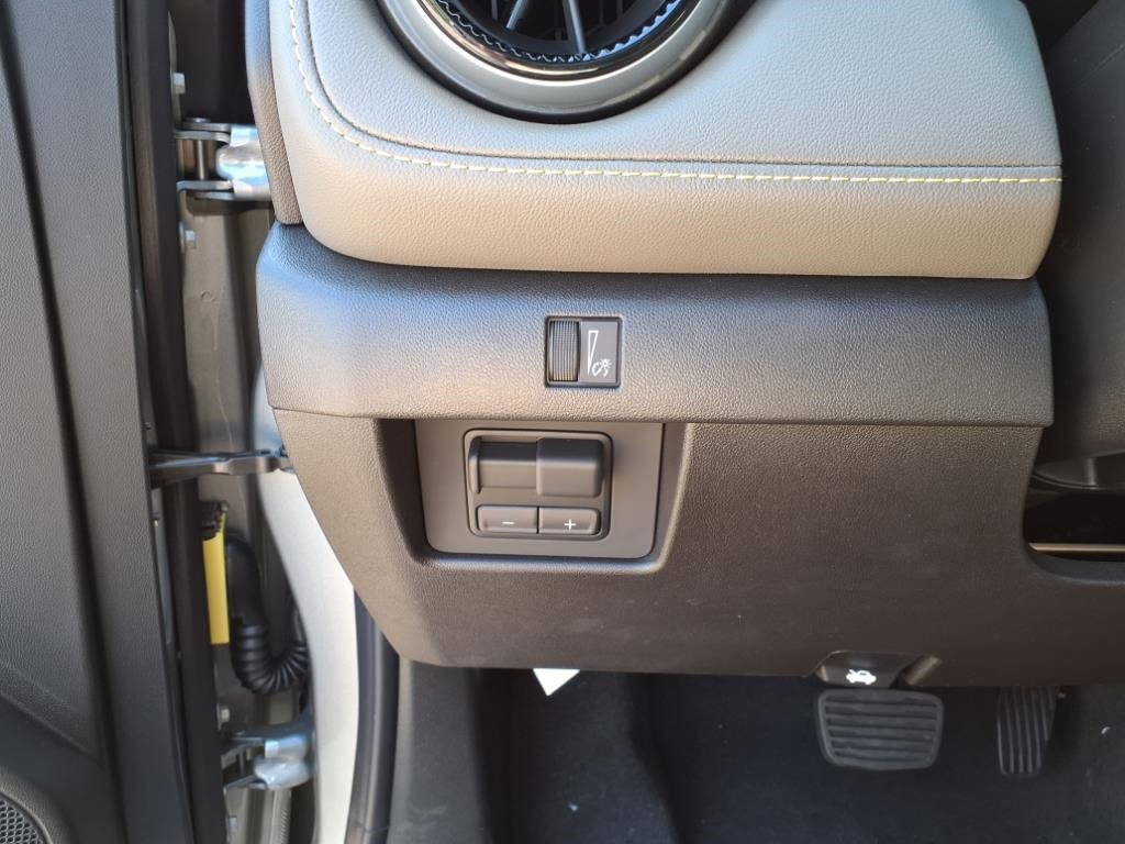 New 2026 Chevrolet Colorado ZR2 w/ Technology Package image 10
