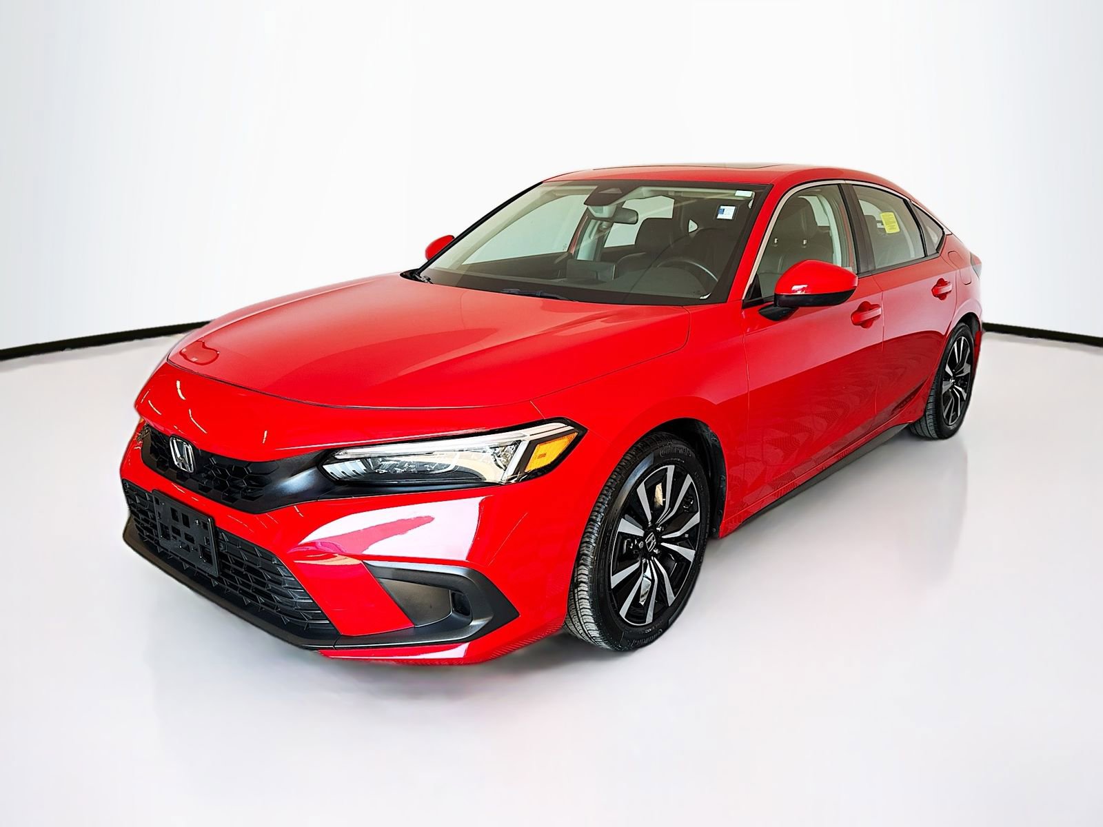 Used 2024 Honda Civic EX-L image 3