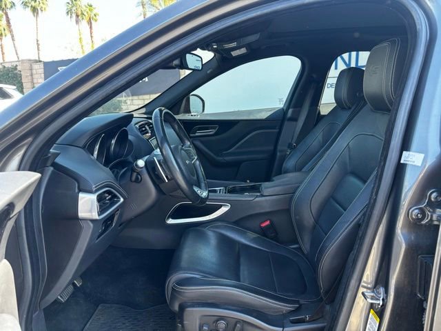 Used 2017 Jaguar F-PACE S AWD/4WD image 10
