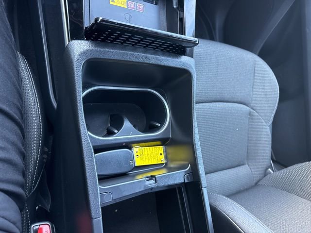 Used 2024 Toyota bZ4X XLE AWD/4WD image 19