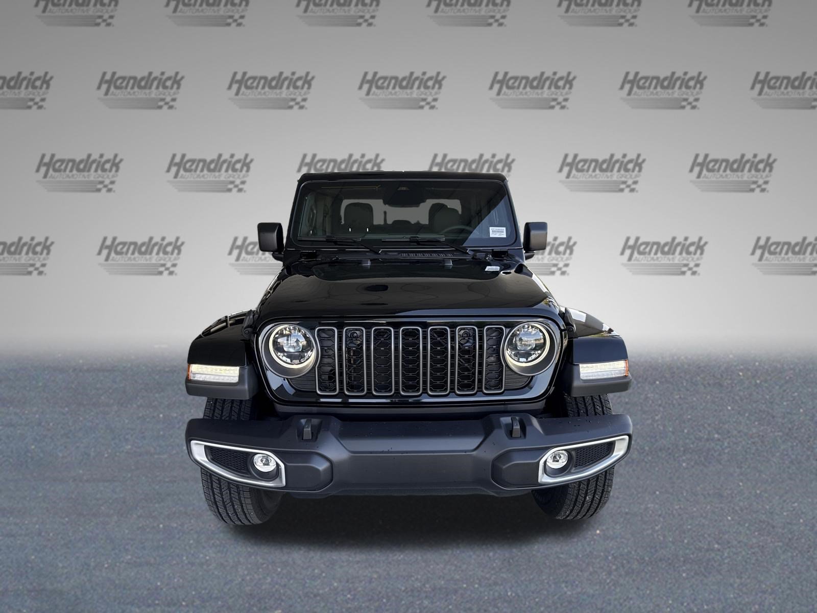 Used 2026 Jeep Gladiator Sport AWD/4WD image 6