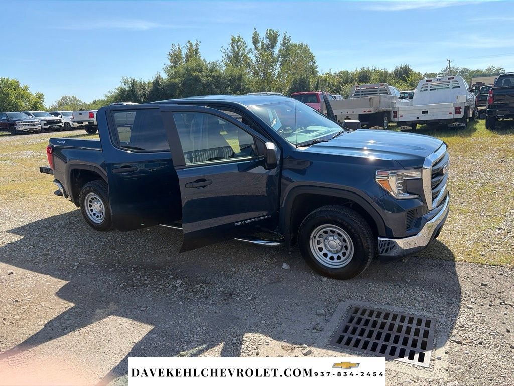 Used 2020 GMC Sierra 1500 4x4 Crew Cab w/ Sierra Value Package image 30