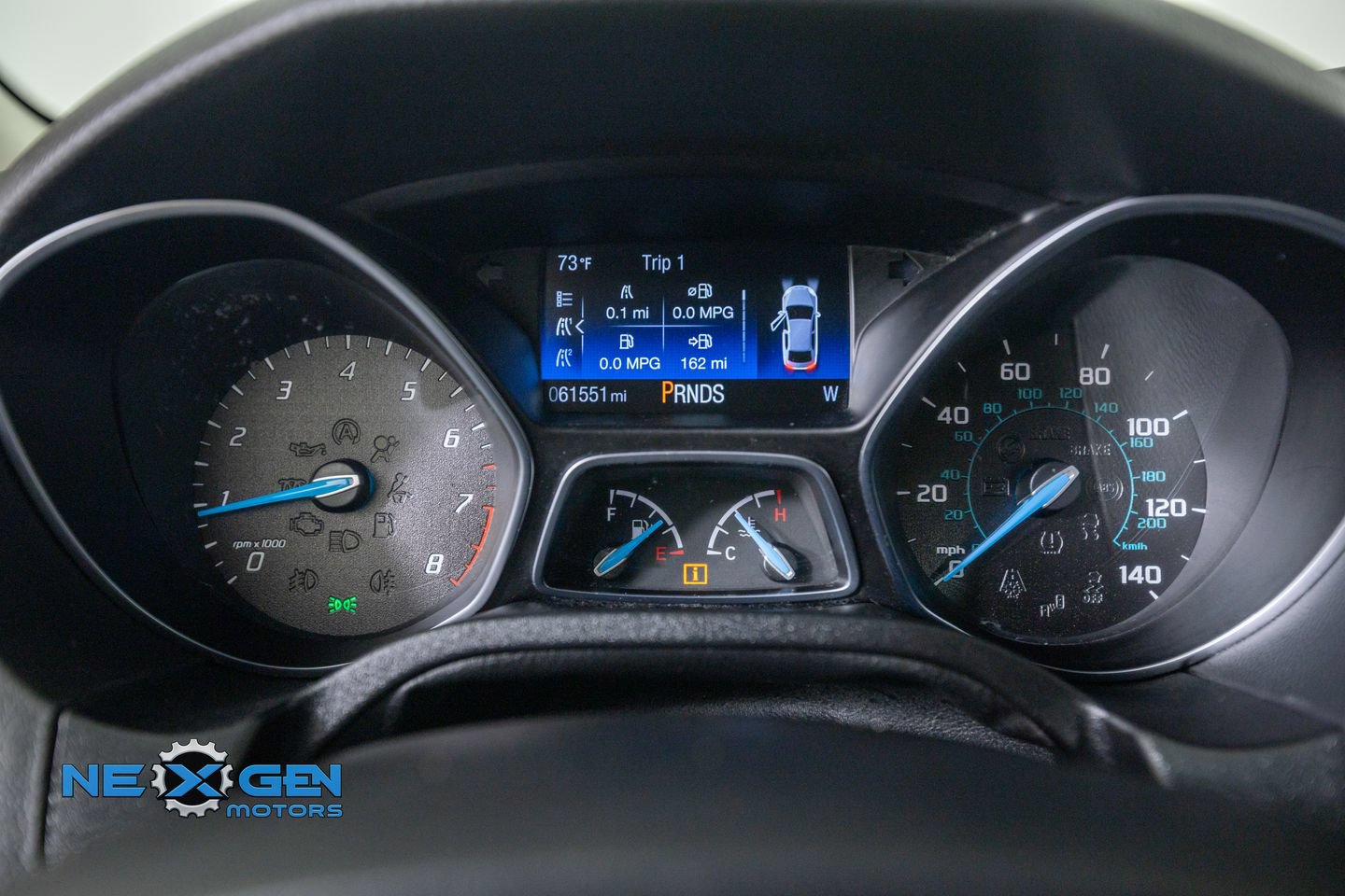 Used 2017 Ford Focus SE w/ SE Sport Package FWD image 16
