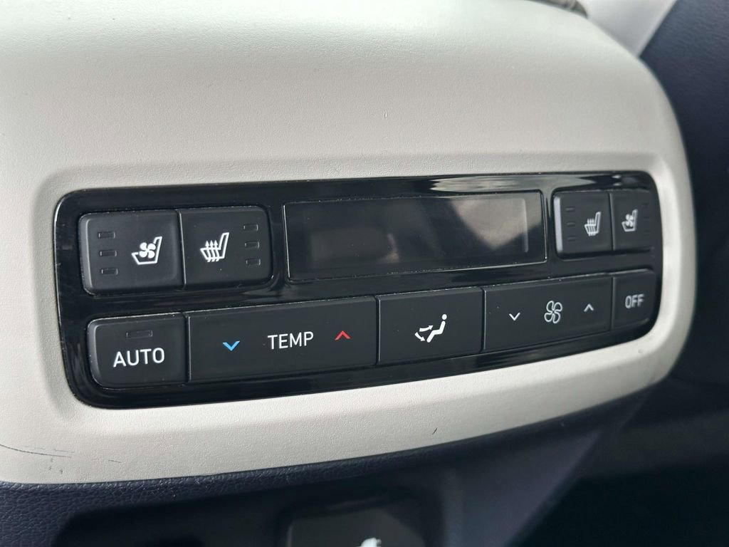 Used 2022 Hyundai Palisade Calligraphy w/ Cargo Package image 16