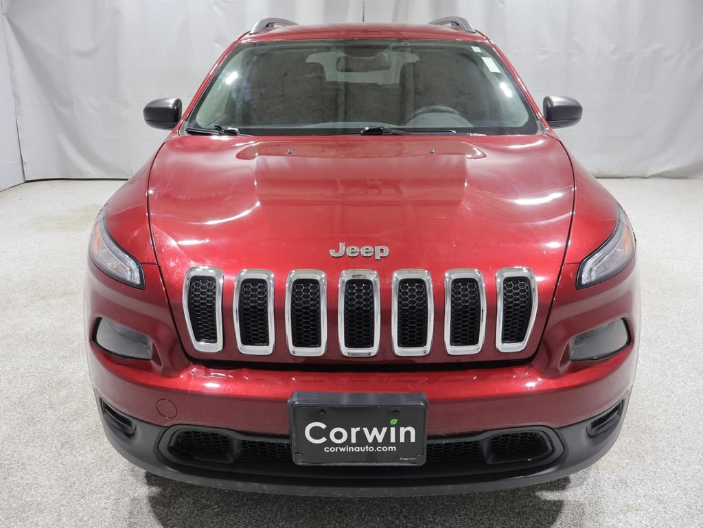 Used 2017 Jeep Cherokee Sport AWD/4WD image 6