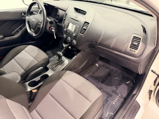 Used 2014 Kia Forte EX FWD image 32
