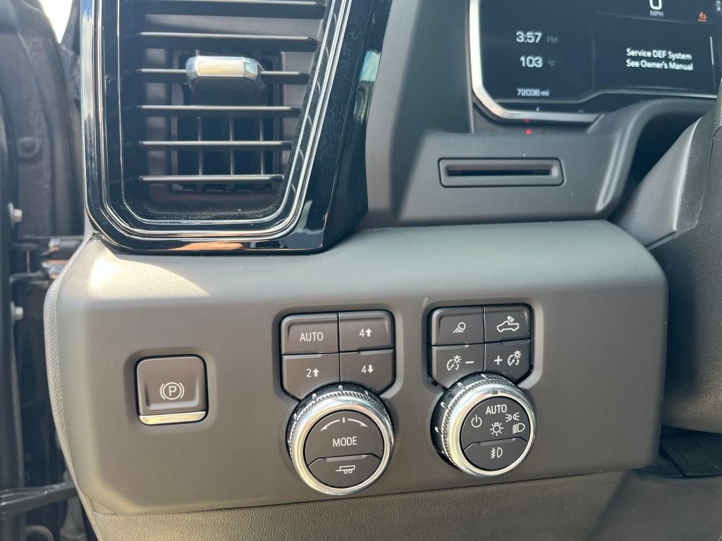 Used 2023 GMC Sierra 1500 AT4 w/ AT4 Premium Package AWD/4WD image 13