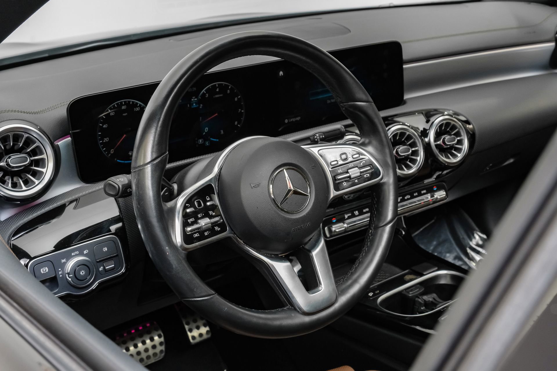 Used 2023 Mercedes-Benz CLA 250 image 20