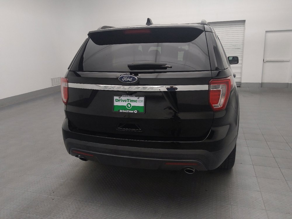 Used 2017 Ford Explorer FWD image 7