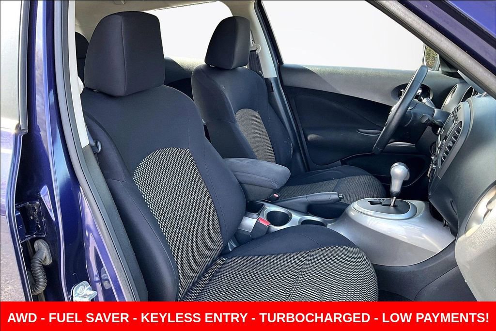 Used 2015 Nissan Juke S image 26