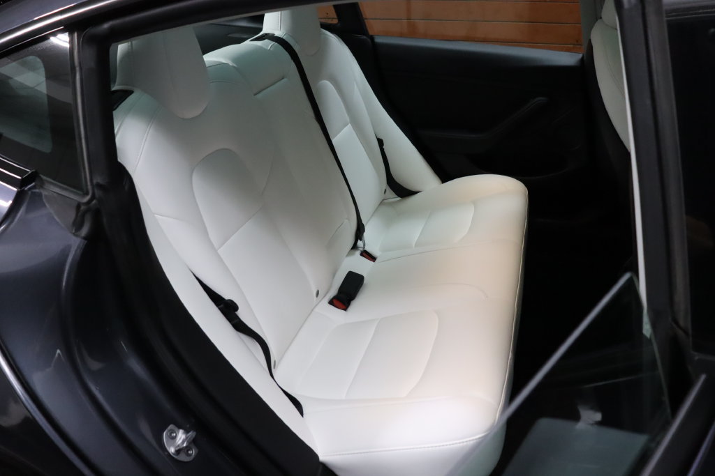 Used 2023 Tesla Model 3 Long Range AWD/4WD image 18