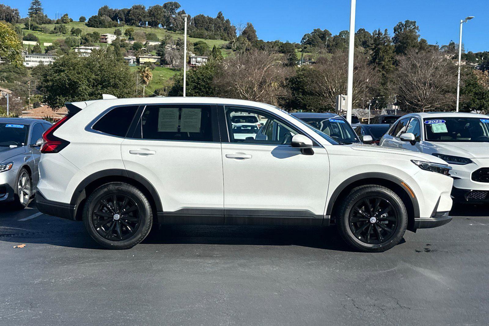 Certified 2024 Honda CR-V EX image 2