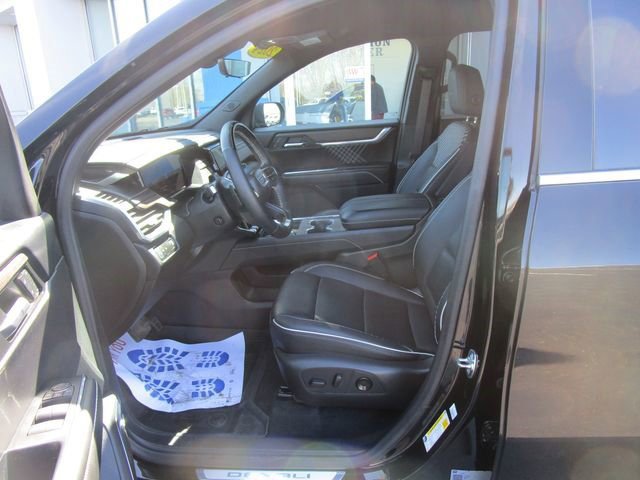 Certified 2024 GMC Acadia Denali w/ Super Cruise Package image 13