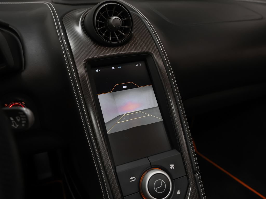 Used 2016 McLaren 675LT Spider RWD image 69