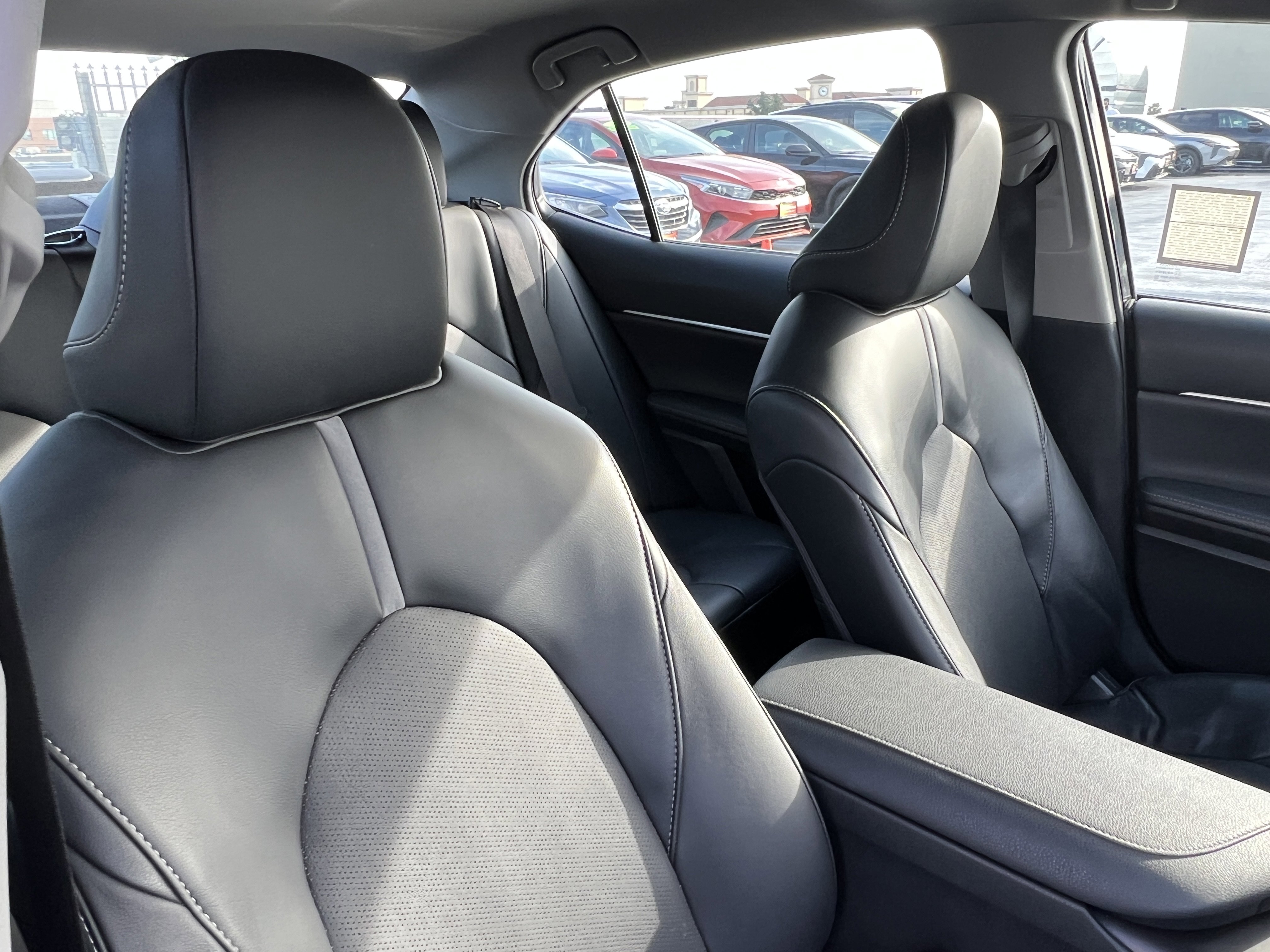 Used 2023 Toyota Camry XSE image 15