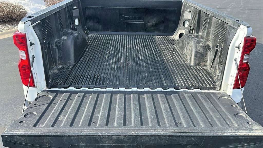 Used 2025 Chevrolet Silverado 1500 LT w/ Work Truck Package image 8