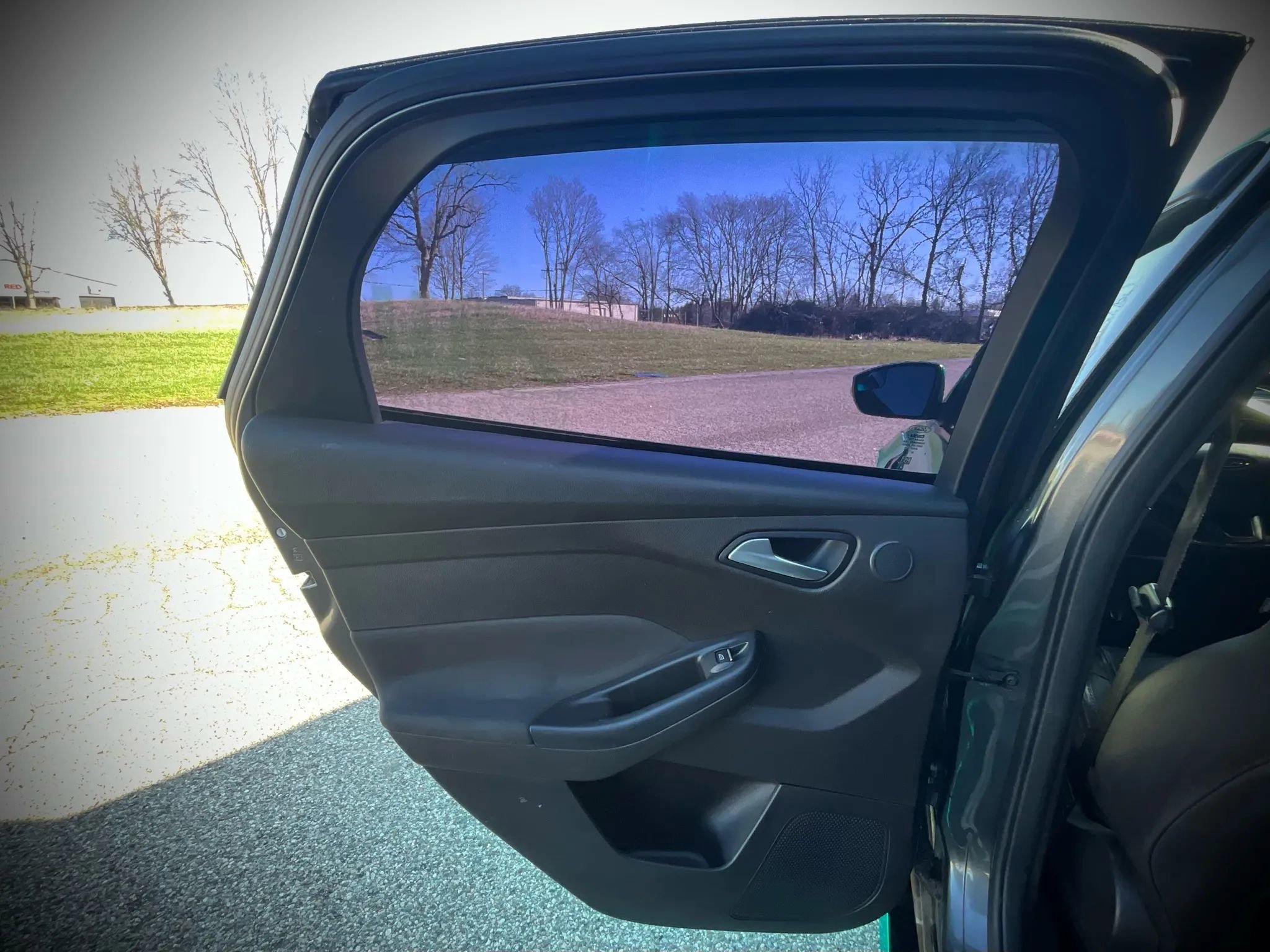 Used 2017 Ford Focus ST image 24