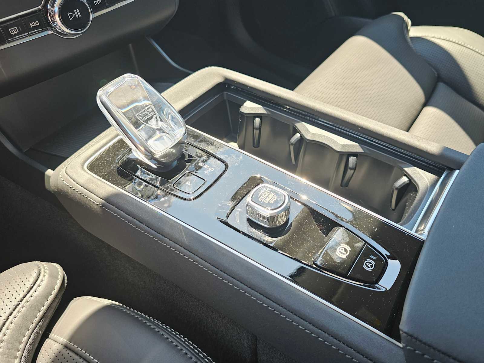 New 2026 Volvo XC90 T8 Ultra w/ Protection Package image 26