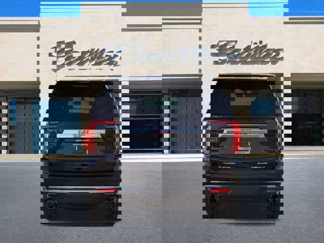 Used 2023 GMC Yukon Denali w/ Denali Reserve Package image 4