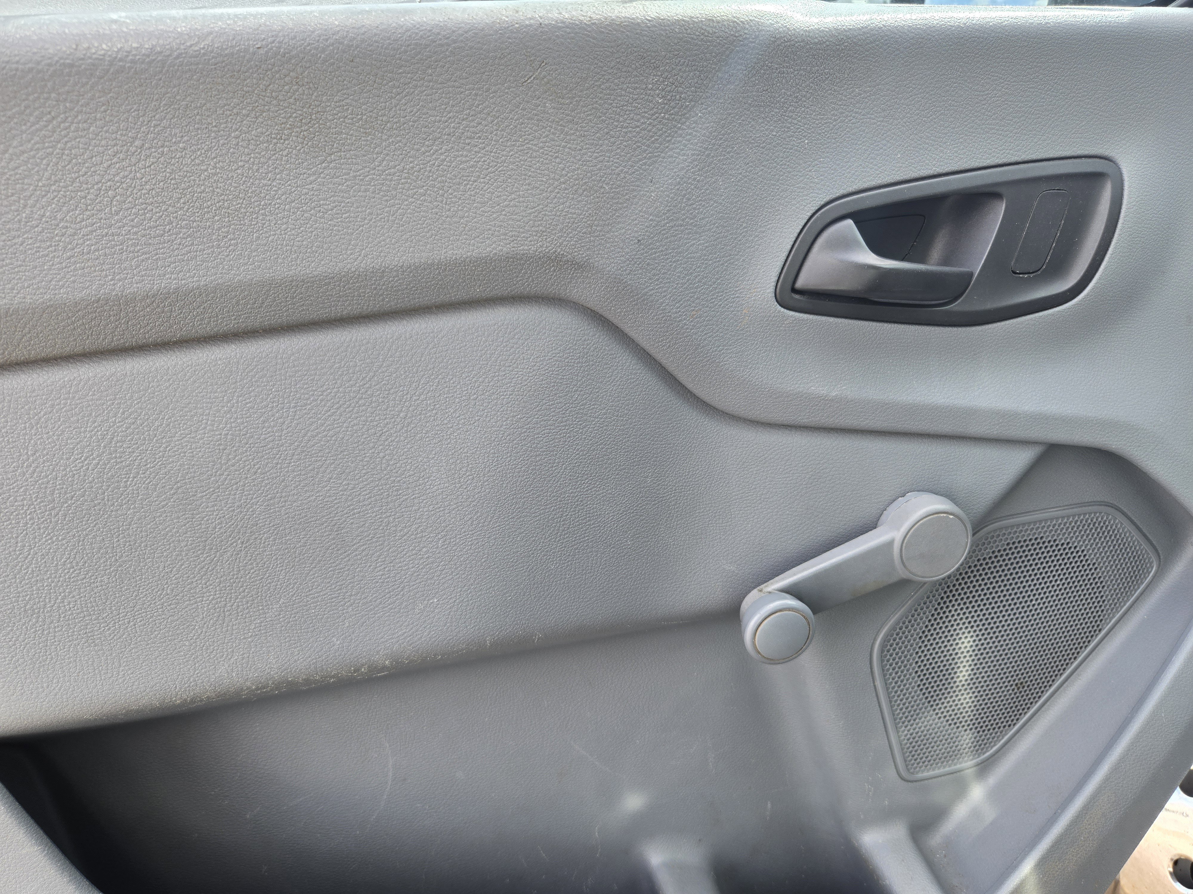 Used 2015 Ford Transit 350 156 DRW w/ Exterior Upgrade Package image 16