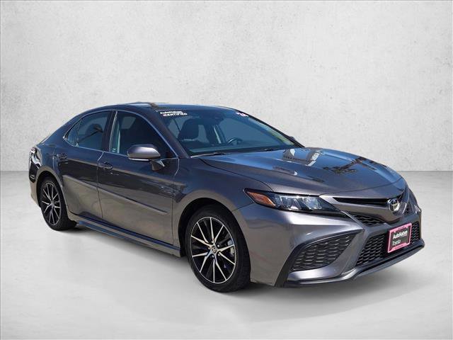 Used 2024 Toyota Camry SE FWD video 3