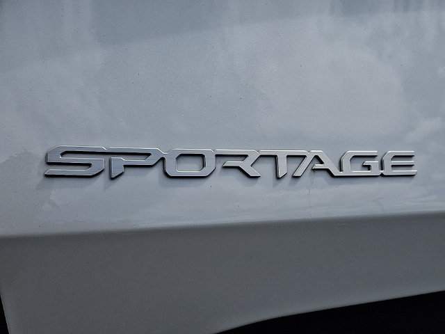 Used 2026 Kia Sportage EX AWD/4WD image 31