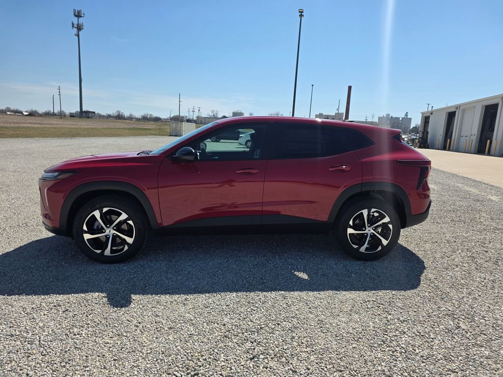 New 2026 Chevrolet Trax RS w/ Driver Confidence Package image 5