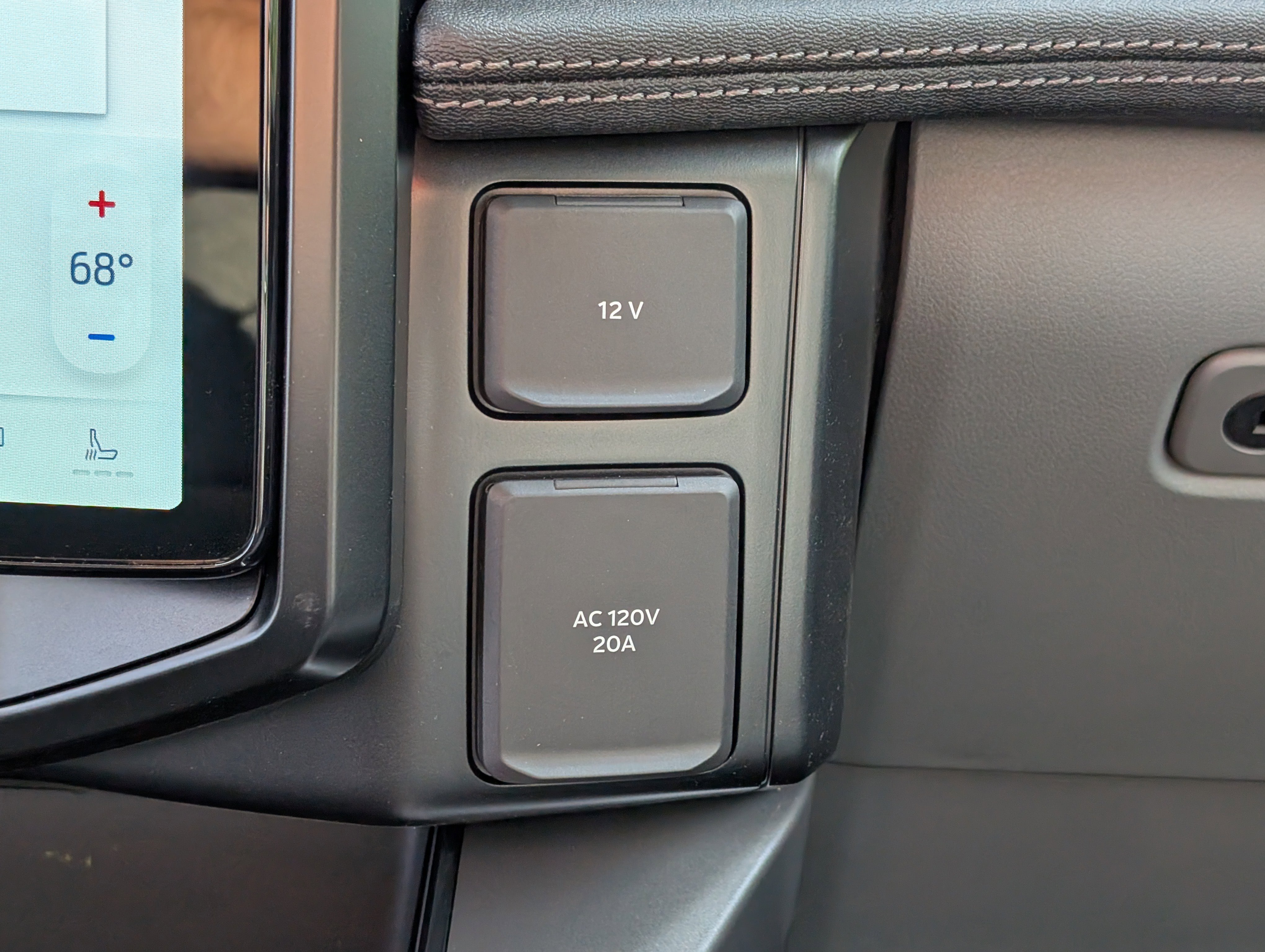 New 2025 Ford F150 Lightning Flash image 26