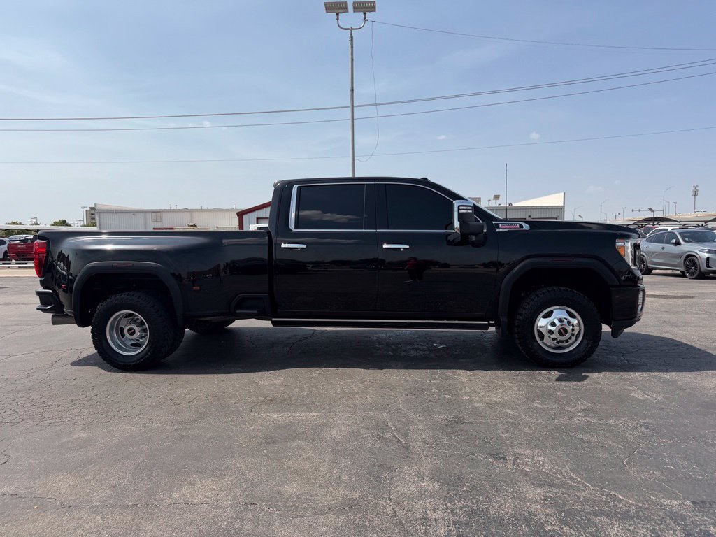 Used 2022 GMC Sierra 3500 Denali AWD/4WD image 4