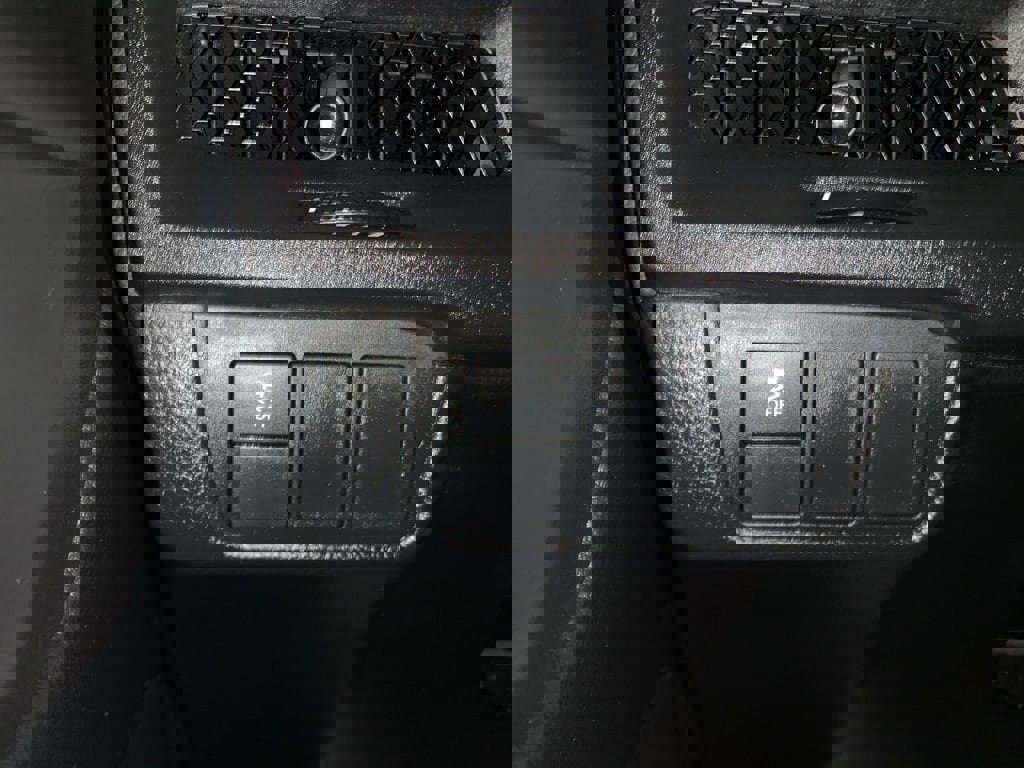 Used 2024 Honda CR-V EX image 14