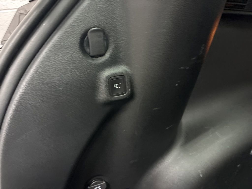 Used 2019 Jeep Compass Limited w/ Premium Lighting Group image 18