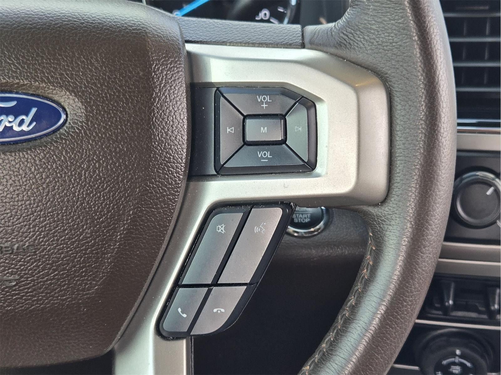 Certified 2022 Ford F350 King Ranch w/ Chrome Package AWD/4WD image 29