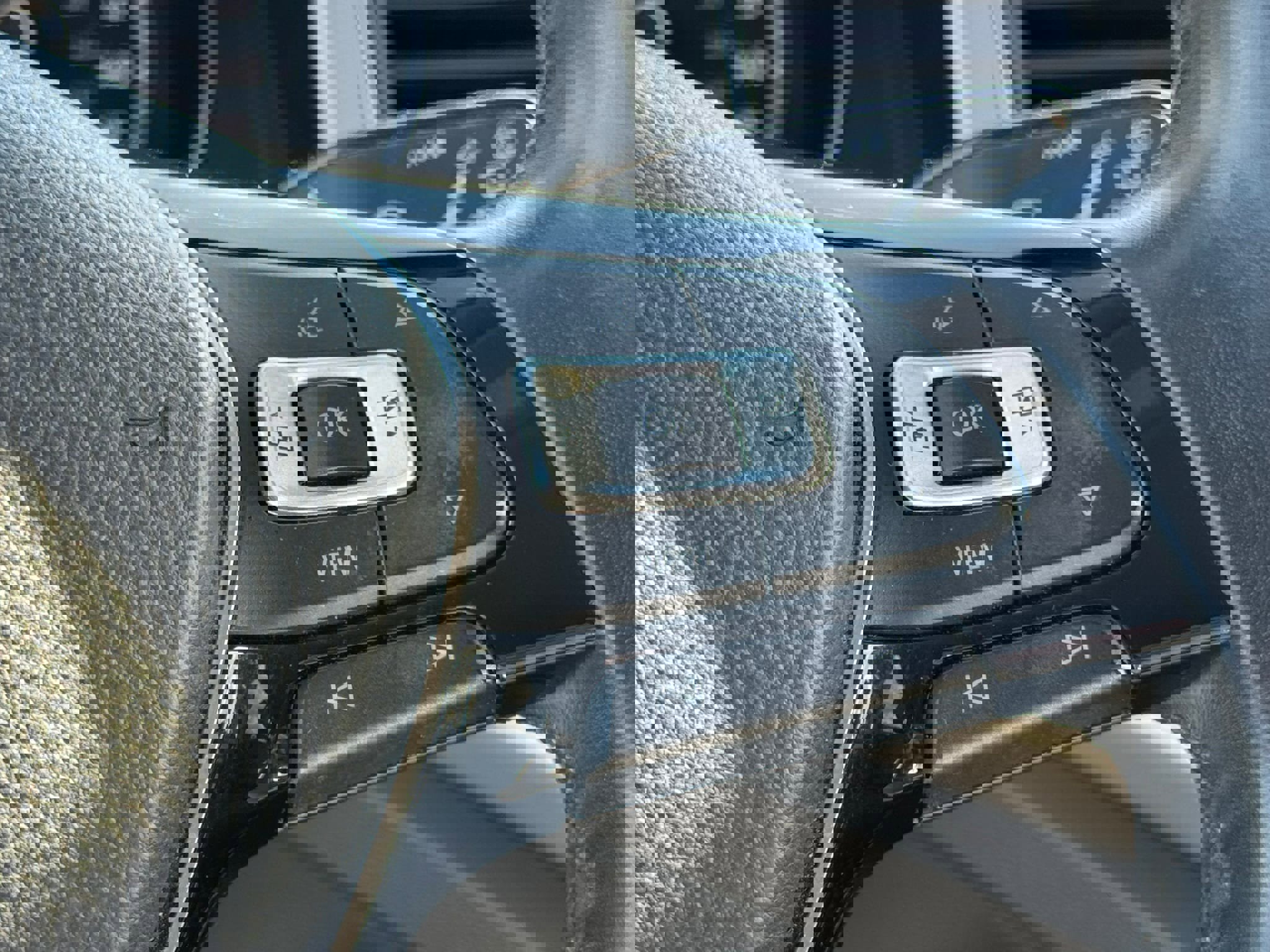 Used 2019 Volkswagen Atlas SE w/ Towing Package image 26