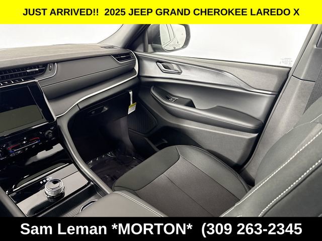 New 2025 Jeep Grand Cherokee Laredo X w/ Luxury Tech Group I image 23