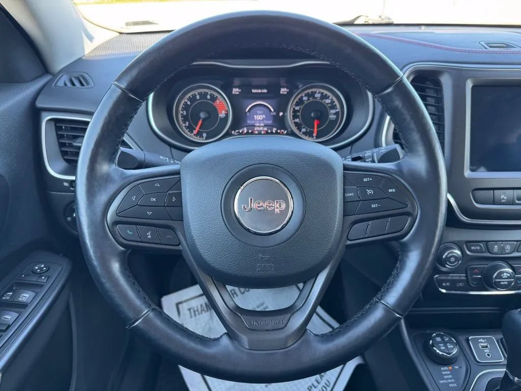 Used 2020 Jeep Cherokee Trailhawk w/ Cold Weather Group AWD/4WD image 20