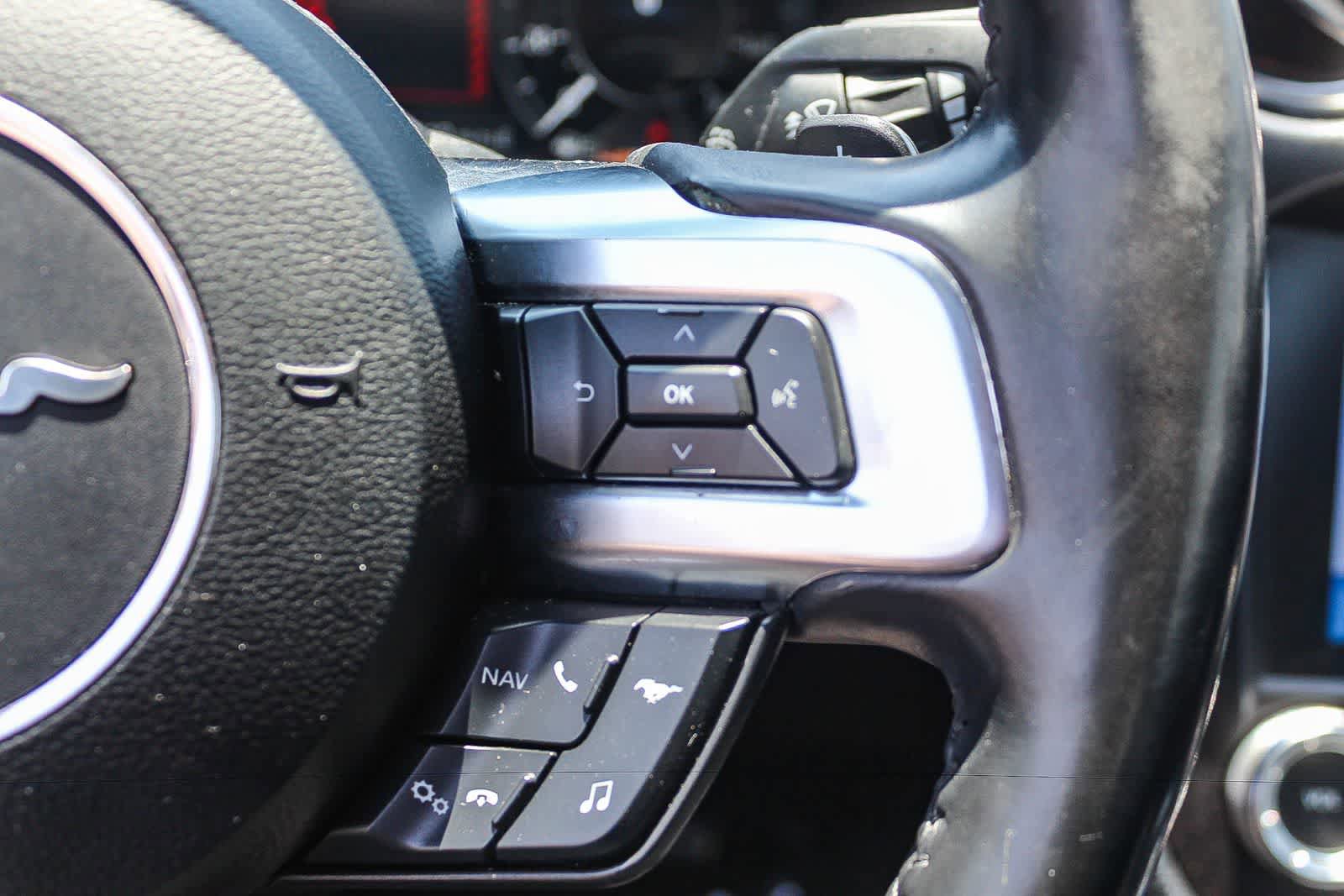 Used 2019 Ford Mustang GT Premium w/ Equipment Group 401A RWD image 28
