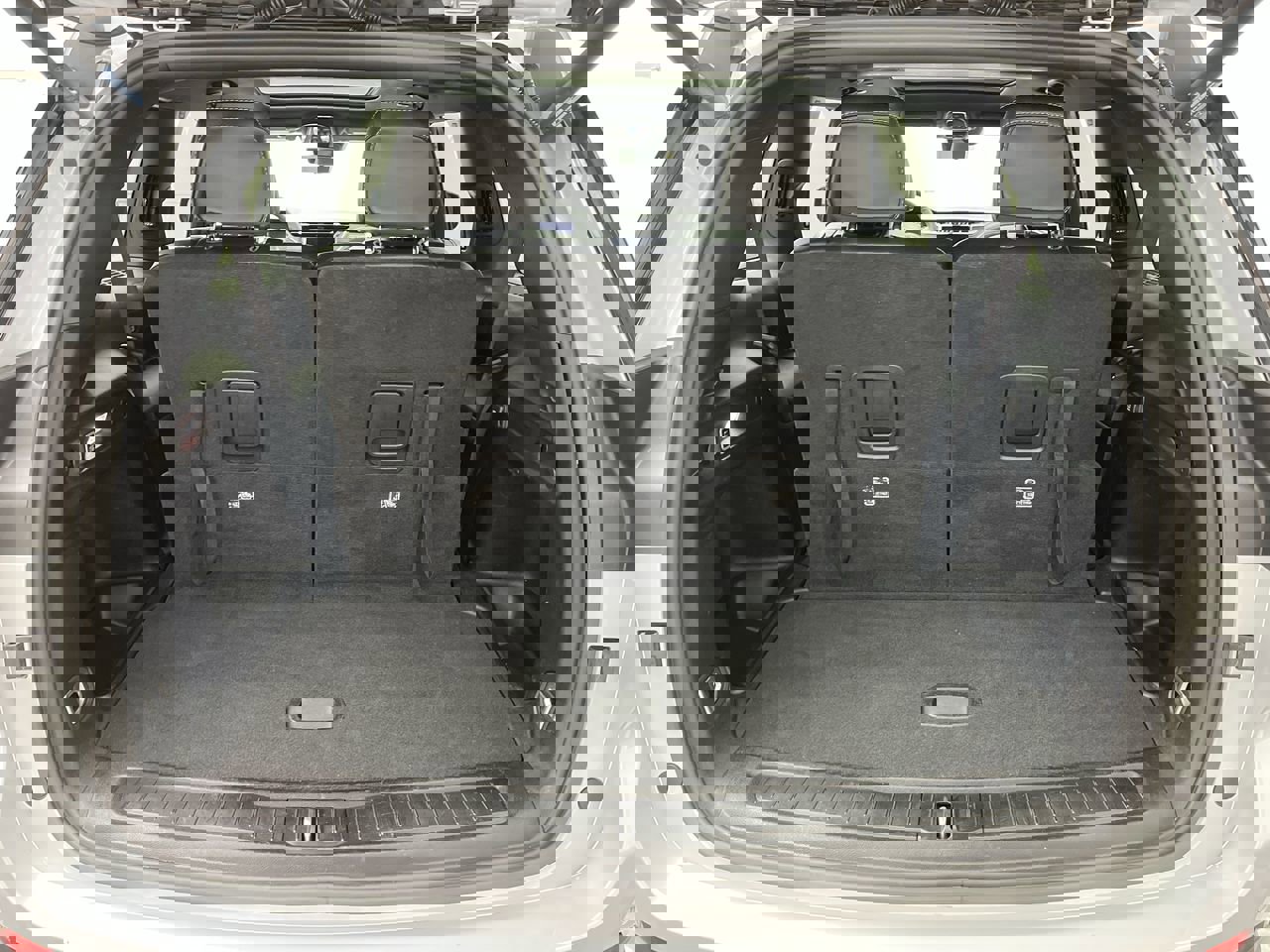 Used 2024 Jeep Grand Cherokee L Limited w/ Luxury Tech Group II image 32