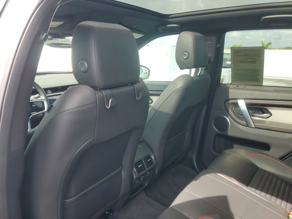 Used 2023 Land Rover Discovery Sport S R-Dynamic image 12