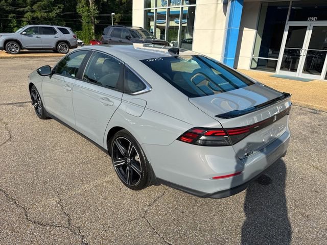 Used 2023 Honda Accord Sport image 7