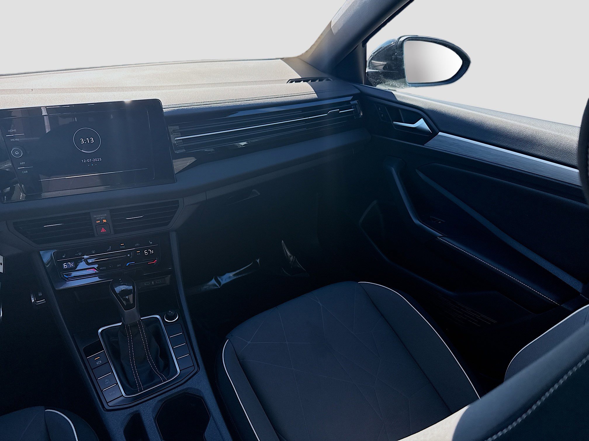 Certified 2025 Volkswagen Jetta Sport image 21