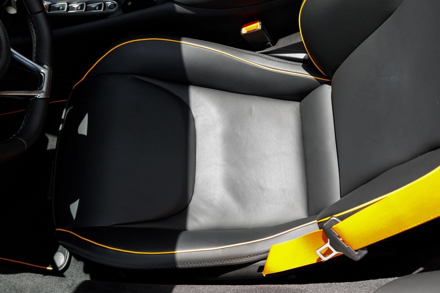 New 2026 McLaren Artura Spider RWD image 11