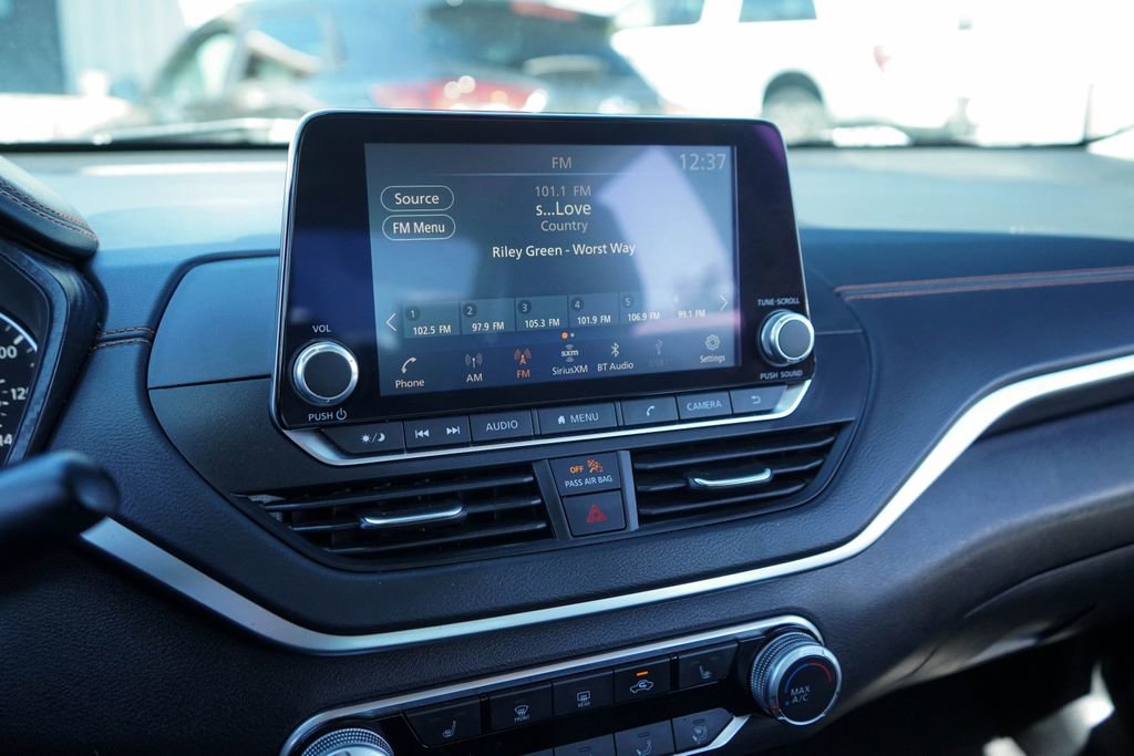 Used 2022 Nissan Altima 2.5 SR w/ Midnight Edition Package image 21