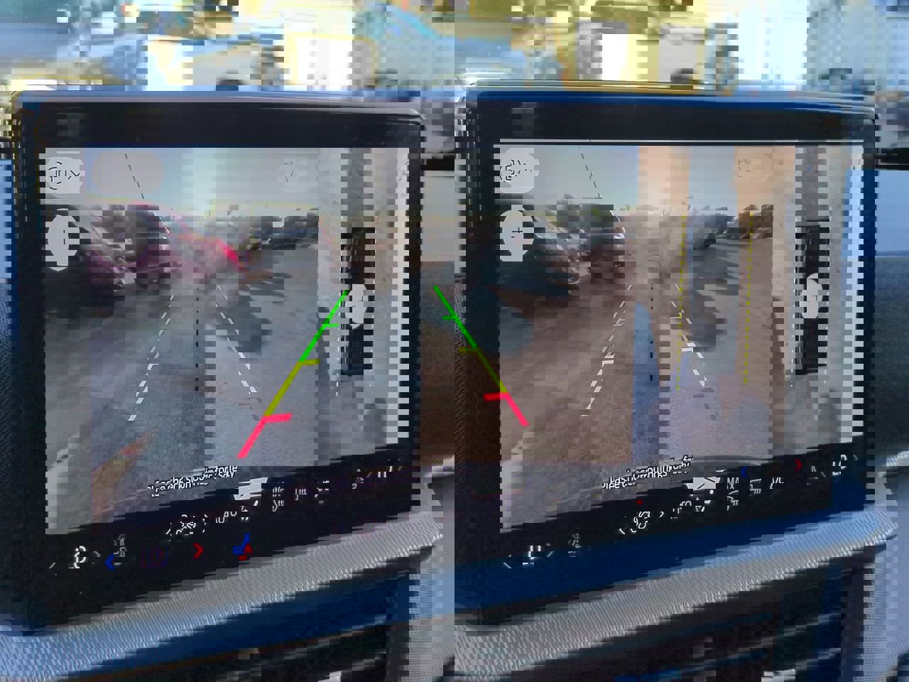 Used 2025 Ford Explorer ST image 21